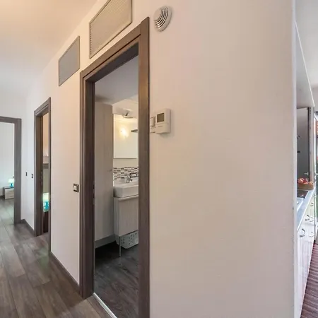 Villa Mary - Red Apartment Appartamento *